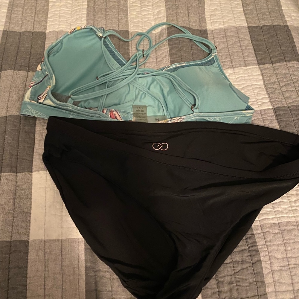 2 piece bikini. So cute and comfortable!